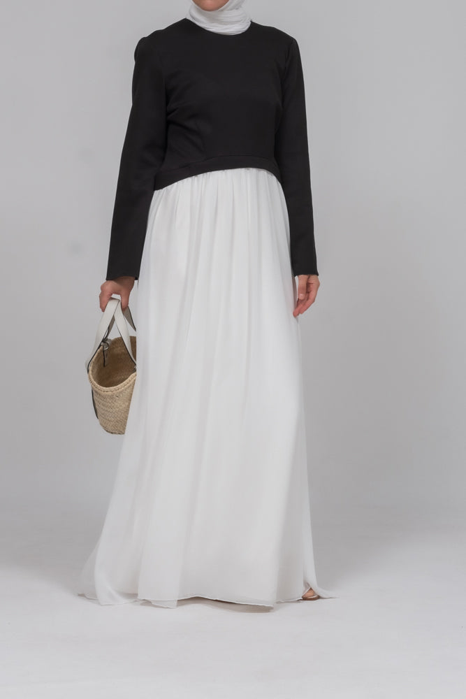 Voglia contrast dress with black solid top and white chiffon skirt