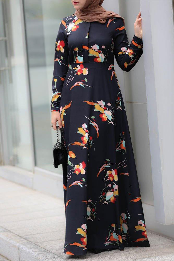 Annah Hariri's Elegant Floral Maxi Dress, perfect for any occasion