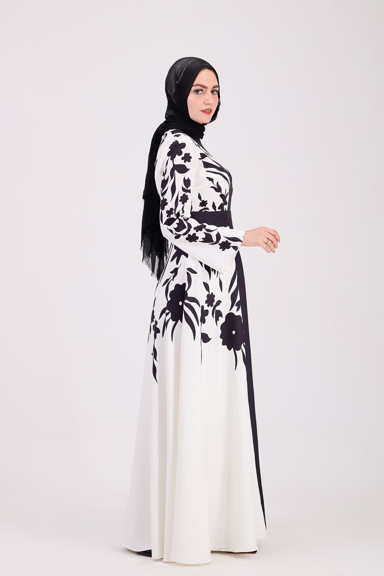 Black and white floral crepe modesty dress
