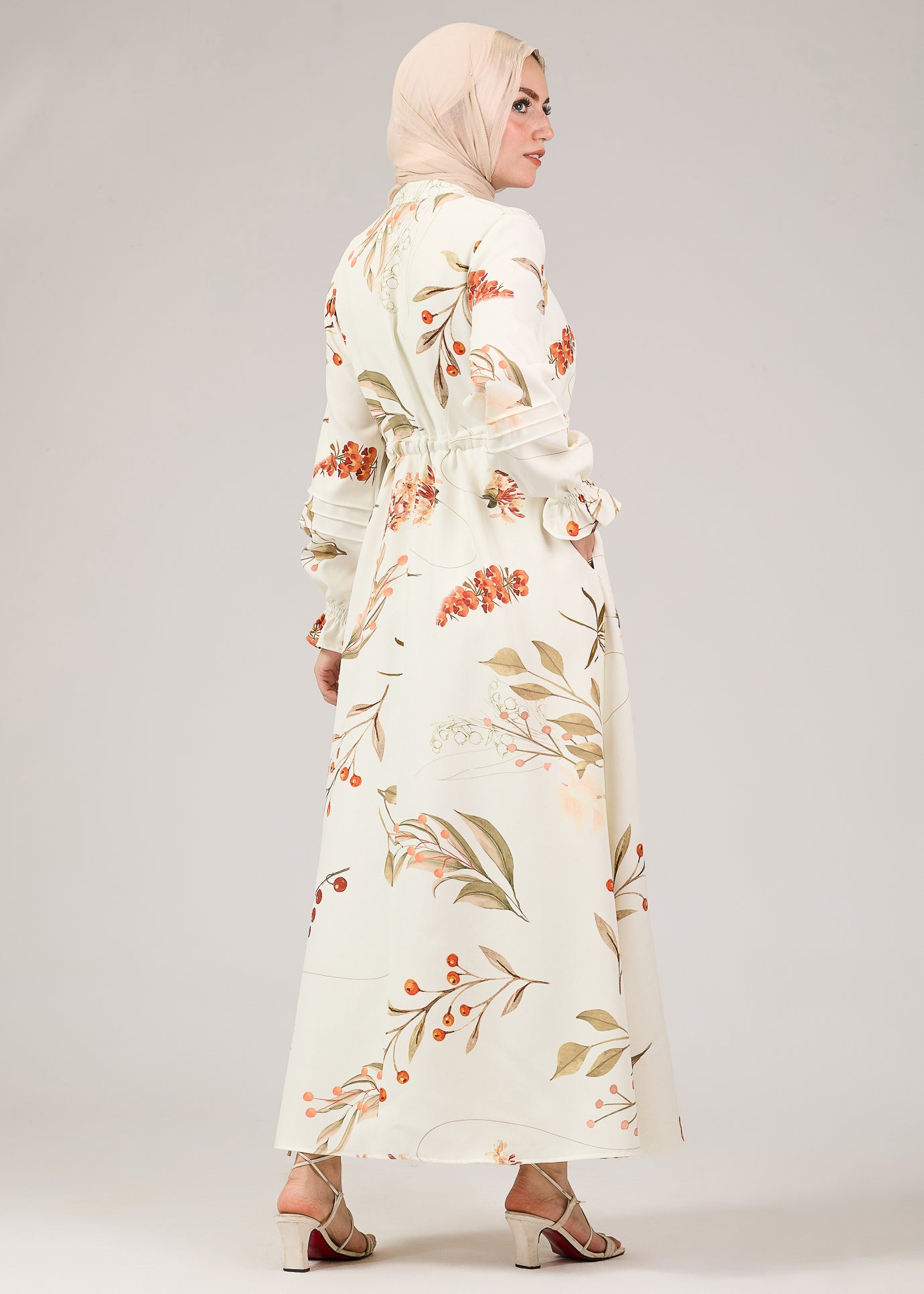 Waist detail of floral crepe polyester maxi dress
