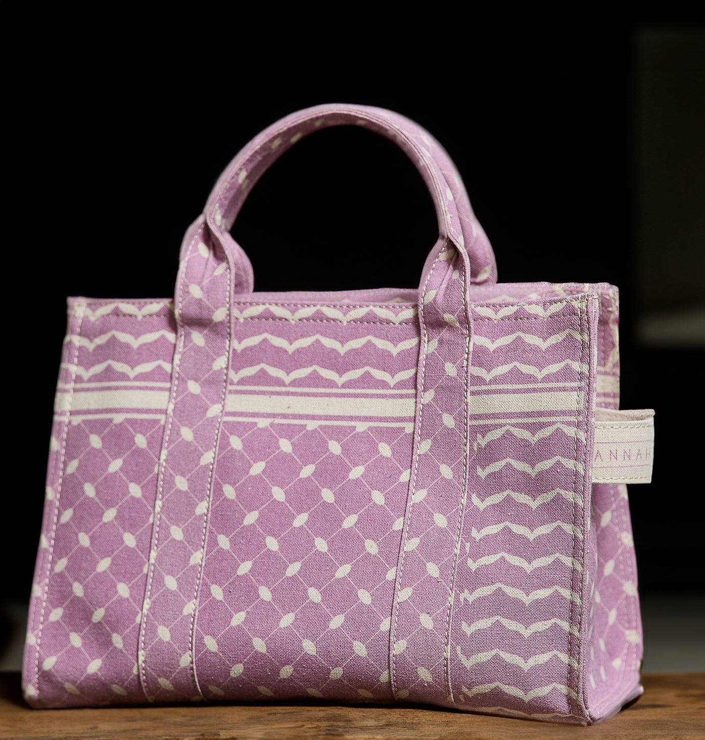 Back view of Mauve Keffiyeh Pattern Medium Tote