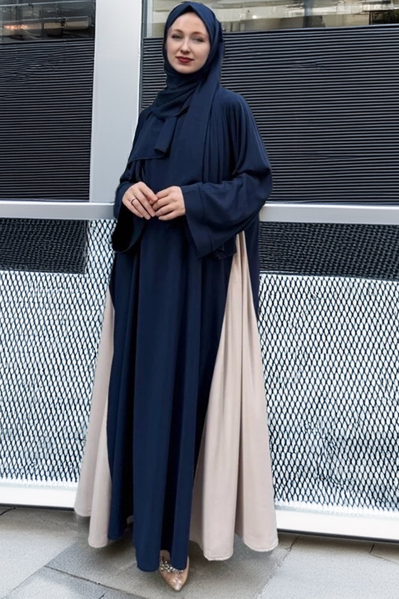 Front view of midnight blue-colored two-tone crepe Abaya
