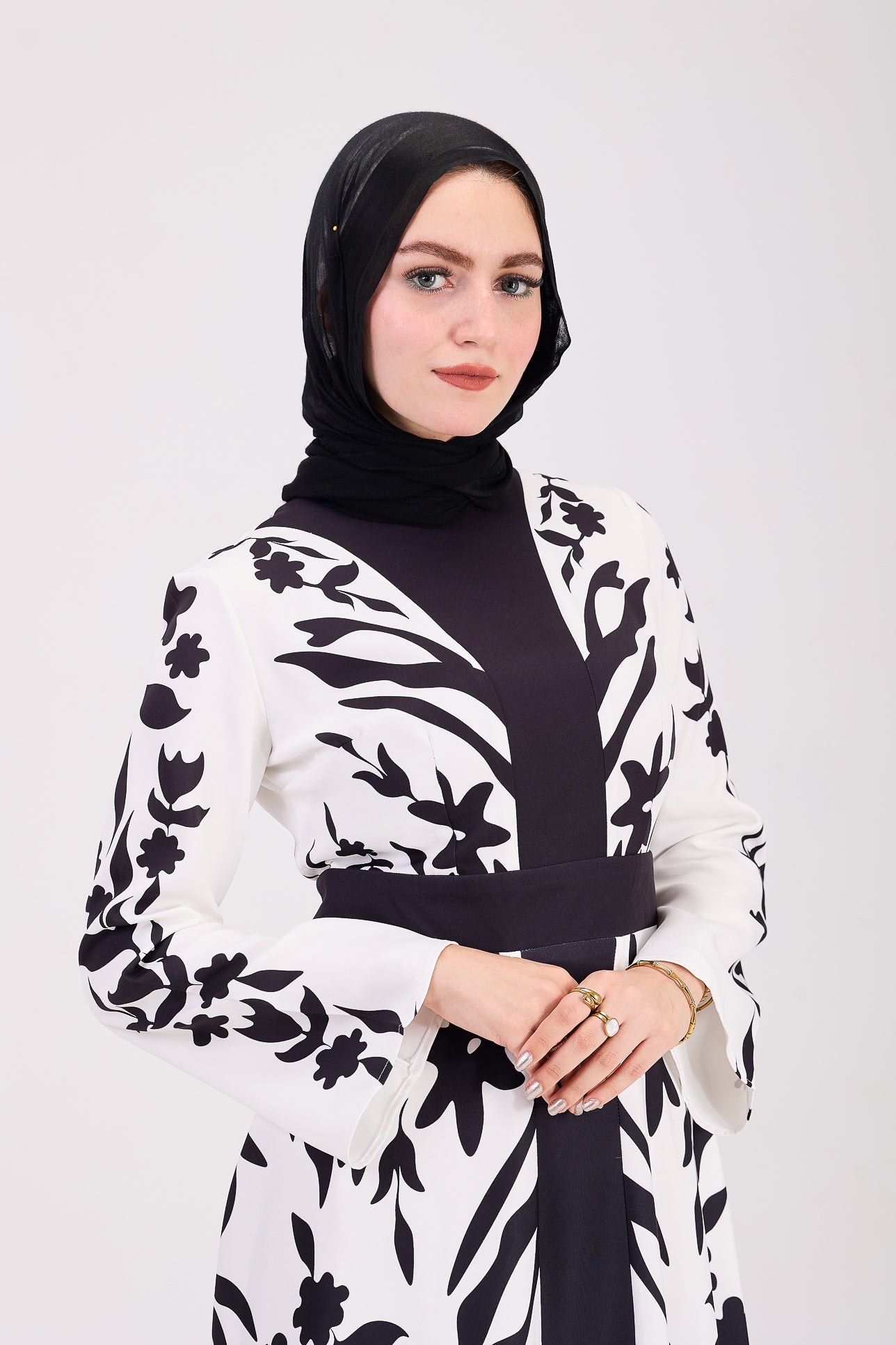 Modesty dress with flared sleeves and floral pattern