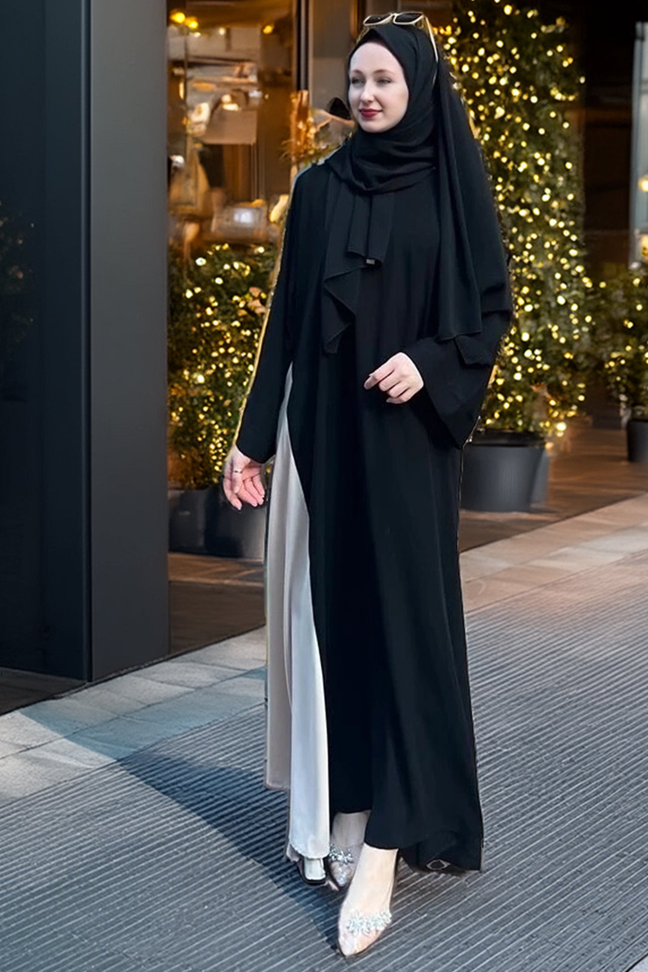 Front view of onyx-colored two-tone crepe Abaya