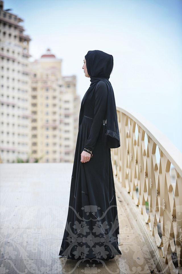 Abaya made from premium Nahda fabric