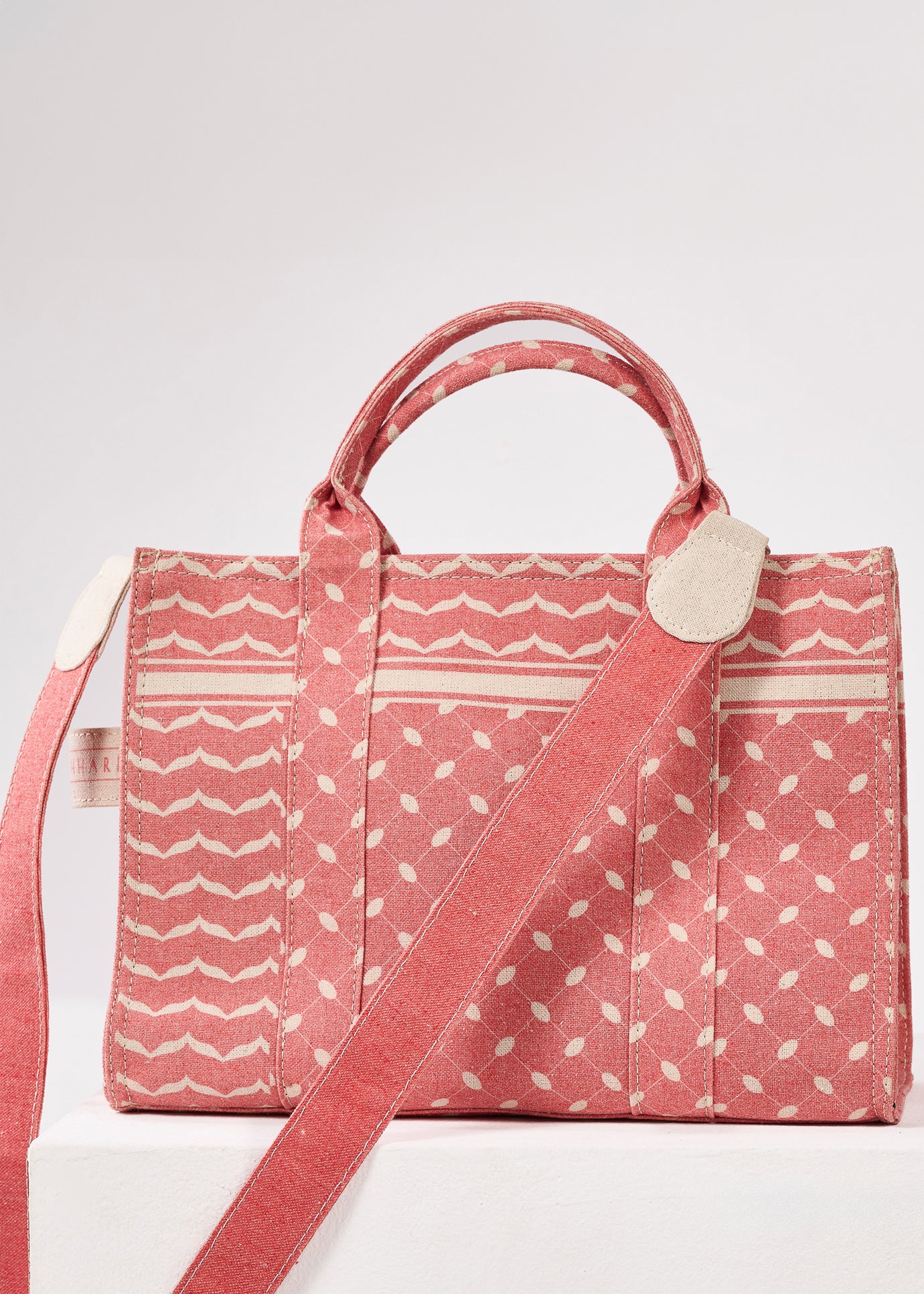 Back view of Red Keffiyeh Pattern Medium Tote Bag