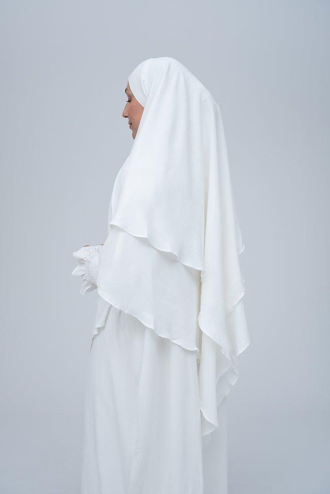 Pristine cream prayer gown for Omrah or prayer - ANNAH HARIRI