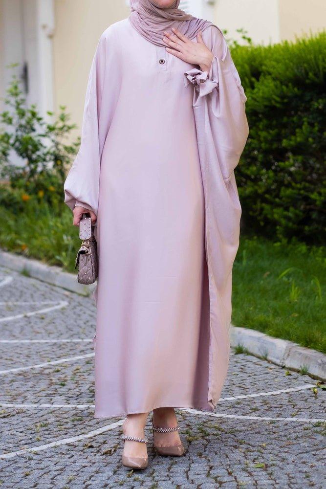 Taro Ikella batwing abaya with buttons and bow sleeve details - ANNAH HARIRI